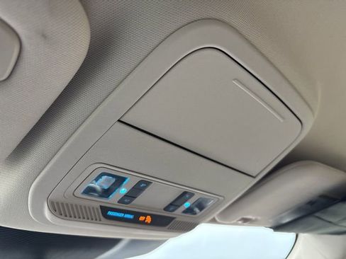 Used 2020 Ford Explorer Limited image 34