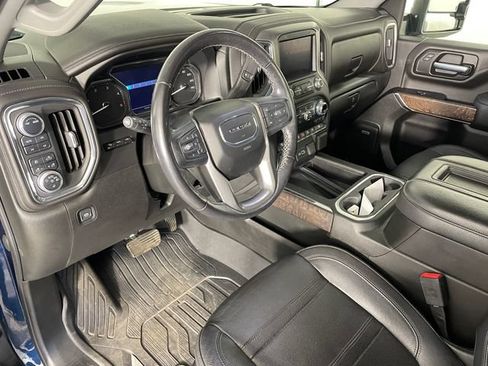 Used 2020 GMC Sierra 3500 Denali w/ Denali Ultimate Package AWD/4WD image 3