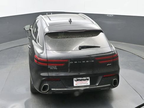 Used 2024 Genesis GV70 2.5T w/ Advanced Package image 15