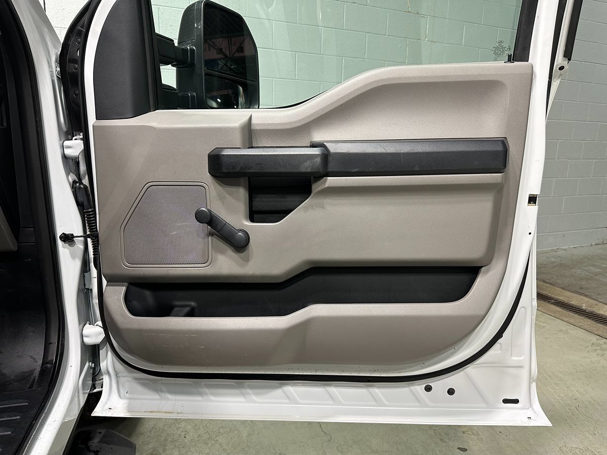 Used 2018 Ford F250 XL RWD image 8