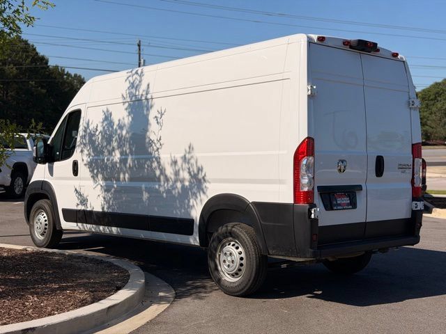 Used 2024 RAM ProMaster 2500 w/ Convenience Group FWD image 10