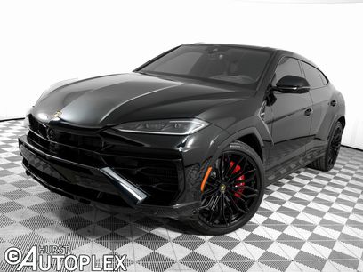 Used 2025 Lamborghini Urus SE