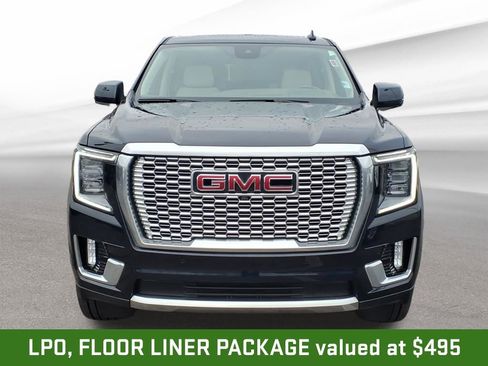 Certified 2023 GMC Yukon XL Denali w/ Denali Reserve Package image 9