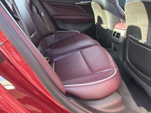 Used 2022 Cadillac CT4 V w/ Technology Package image 29