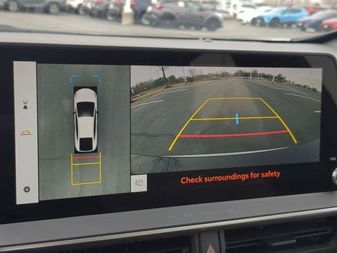 Used 2024 Toyota Prius Limited image 13