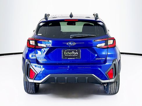 Used 2025 Subaru Crosstrek 2.0i Premium AWD/4WD image 7