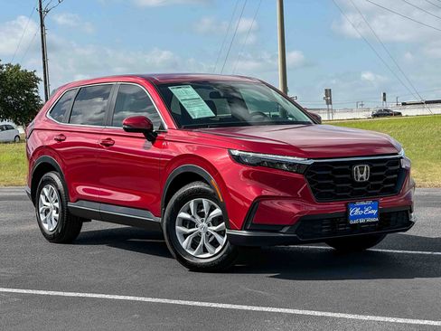 Used 2026 Honda CR-V LX image 2