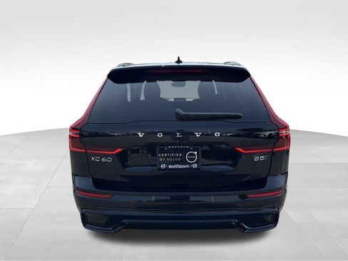 Used 2026 Volvo XC60 B5 Plus w/ Climate Package AWD/4WD image 40