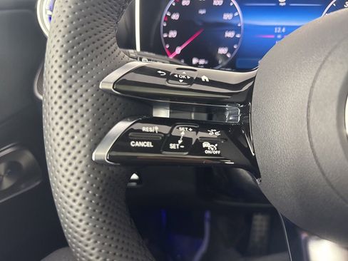 New 2026 Mercedes-Benz GLC 300 4MATIC image 32