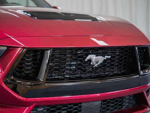 Certified 2025 Ford Mustang GT Premium RWD image 10
