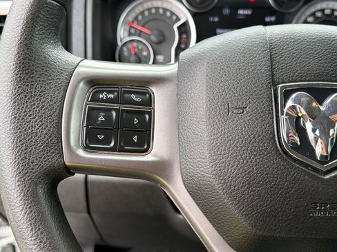 Used 2022 RAM 1500 Classic SLT w/ Electronics Group AWD/4WD image 16