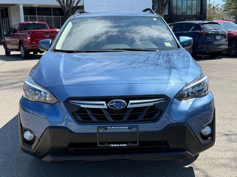 Used 2021 Subaru Crosstrek 2.0i Premium w/ Moonroof Package image 3
