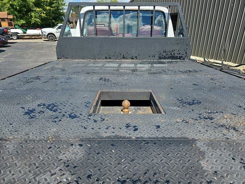 Used 1989 Ford F450 2WD Regular Cab Super Duty image 11