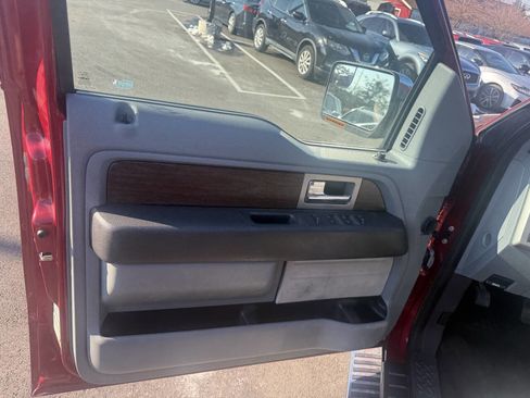 Used 2013 Ford F150 Lariat w/ Lariat Chrome Pkg image 13