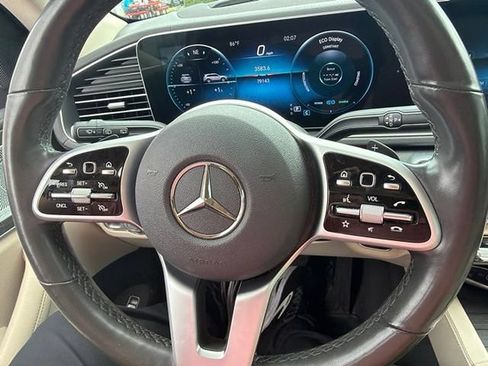 Used 2020 Mercedes-Benz GLS 450 4MATIC image 20