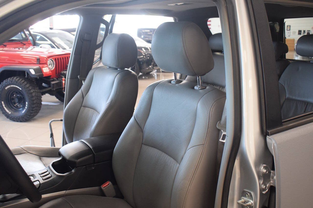 Used 2005 Toyota 4Runner Sport AWD/4WD image 26