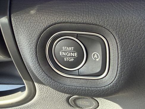 New 2025 Mercedes-Benz GLE 580 4MATIC image 24