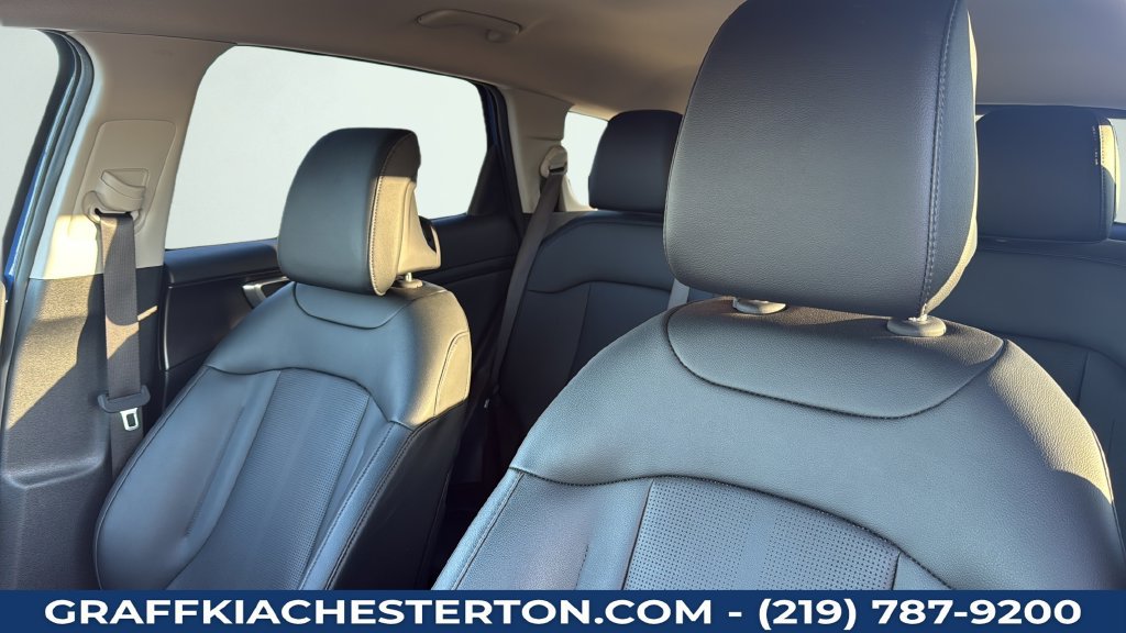 Used 2026 Kia Sportage EX FWD image 38