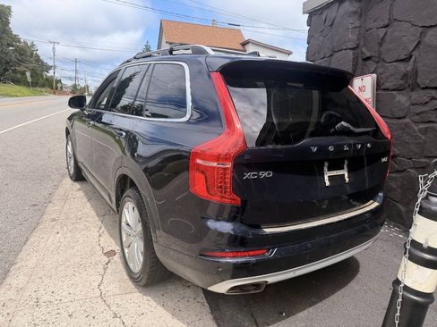 Used 2016 Volvo XC90 T6 Momentum w/ Momentum Plus Package AWD/4WD image 7