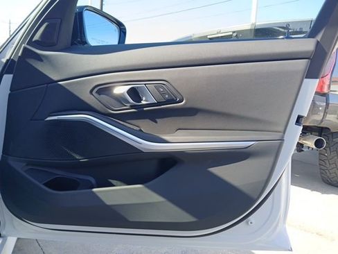 New 2025 BMW 330i Sedan w/ M Sport Package image 20