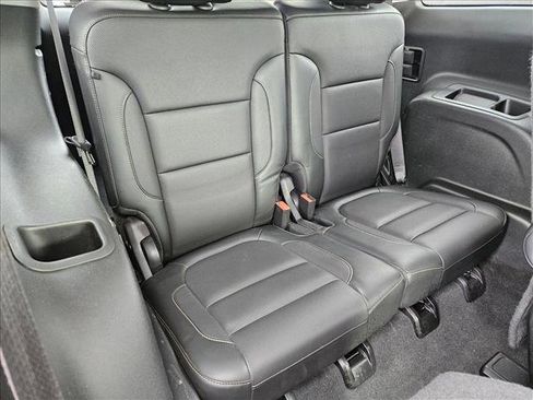 Used 2018 GMC Acadia SLT image 18