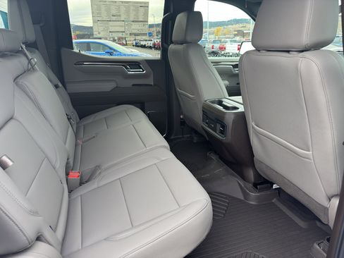 New 2026 Chevrolet Silverado 1500 LT Trail Boss w/ LT Trail Boss Premium Package AWD/4WD image 12