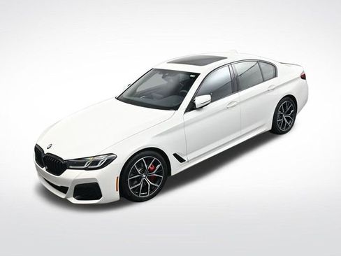 Used 2023 BMW 530i xDrive w/ M Sport Package image 31