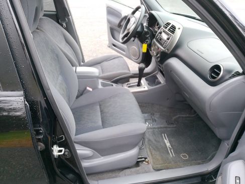 Used 2002 Toyota RAV4 4WD image 27