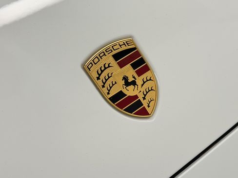 Certified 2024 Porsche Cayenne AWD/4WD image 67