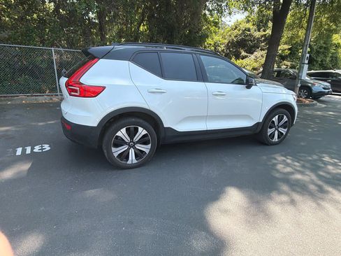 Used 2023 Volvo XC40 Recharge Plus w/ Protection Package Premier AWD/4WD image 15