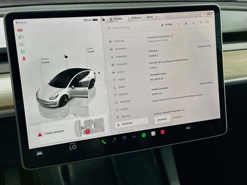 Used 2023 Tesla Model 3 Standard Range RWD image 33