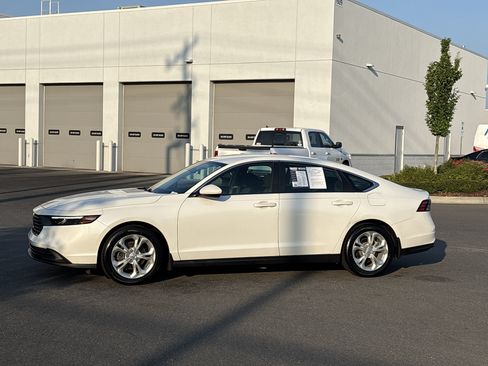 Used 2023 Honda Accord LX image 5