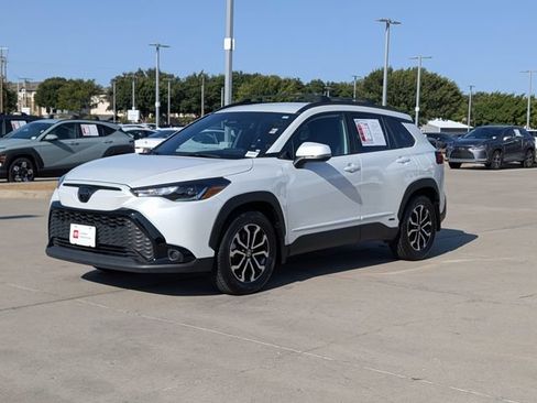 Certified 2024 Toyota Corolla Cross AWD Hybrid image 10