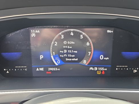 Used 2023 Volkswagen Tiguan SE w/ Panoramic Sunroof Package FWD image 25