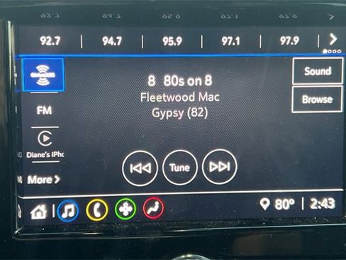 Used 2023 Chevrolet Traverse LT image 26