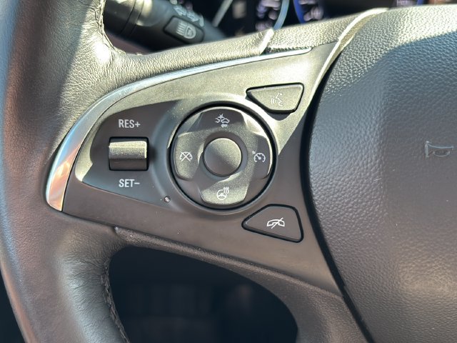 Used 2021 Buick Enclave Avenir w/ Avenir Technology Package FWD image 21