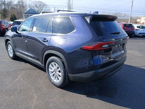 New 2026 Toyota Grand Highlander XLE image 4