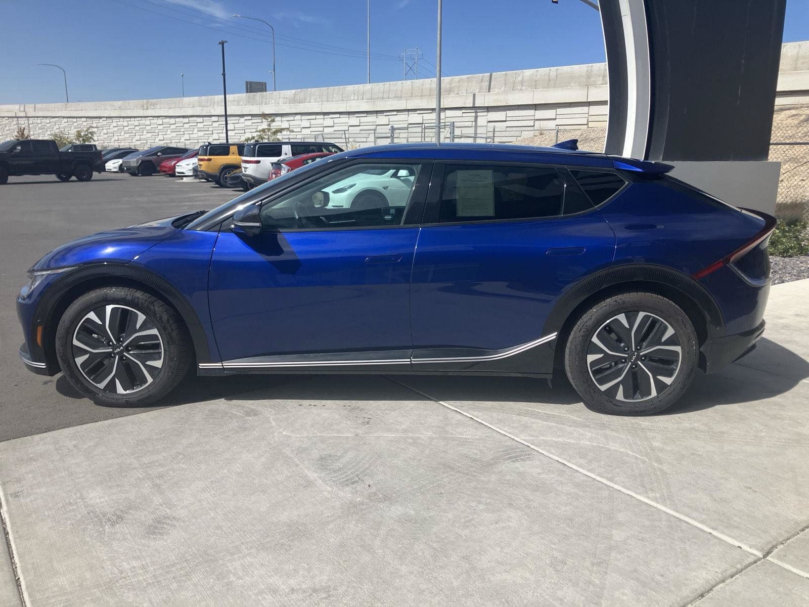 Used 2022 Kia EV6 Wind w/ Wind Technology Package AWD/4WD image 5