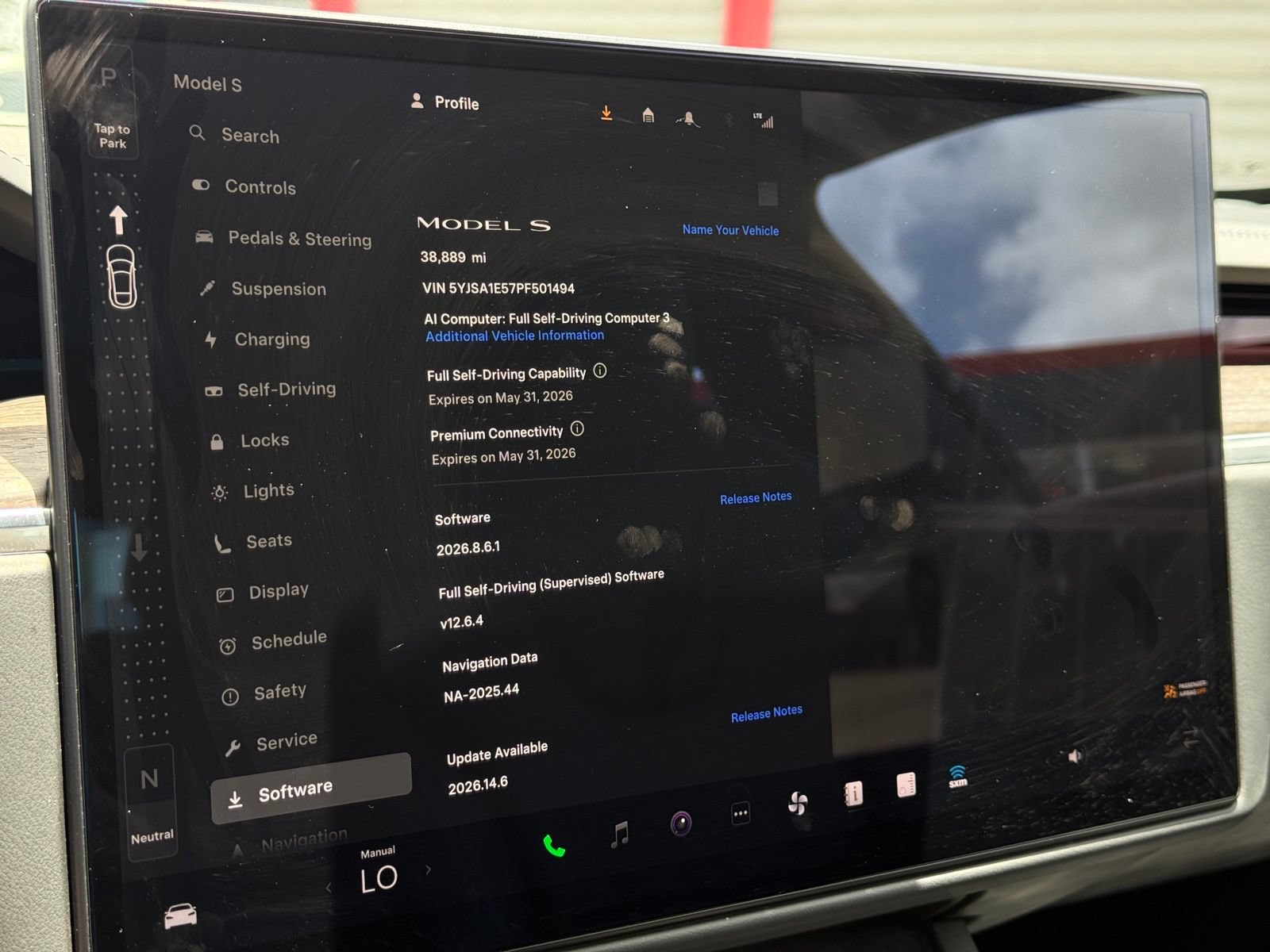 Used 2023 Tesla Model S AWD/4WD image 28