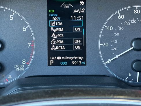 Certified 2023 Toyota Corolla SE w/ SE Premium Package image 23