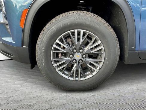 Certified 2026 Chevrolet Traverse LT w/ Driver Confidence Package image 34