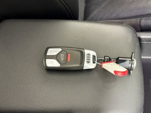 Used 2017 Audi A4 2.0T Premium w/ Convenience Package image 37