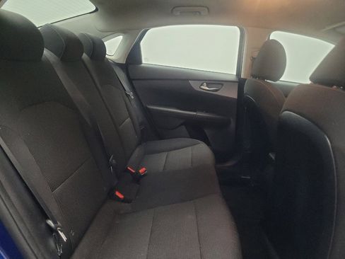 Used 2019 Kia Forte LXS FWD image 19