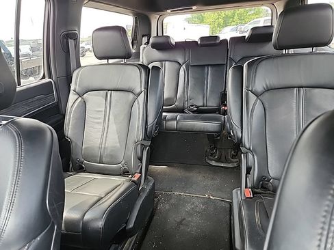 Used 2022 Jeep Wagoneer Series II w/ Convenience Group I AWD/4WD image 36