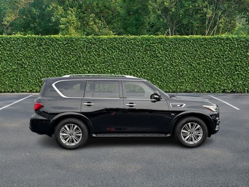 Used 2020 INFINITI QX80 Luxe w/ Proassist Package AWD/4WD image 2
