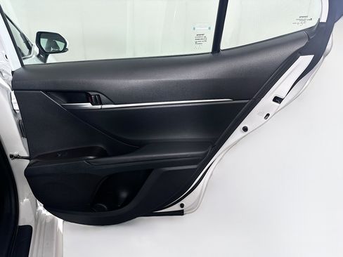 Used 2024 Toyota Camry SE FWD image 28