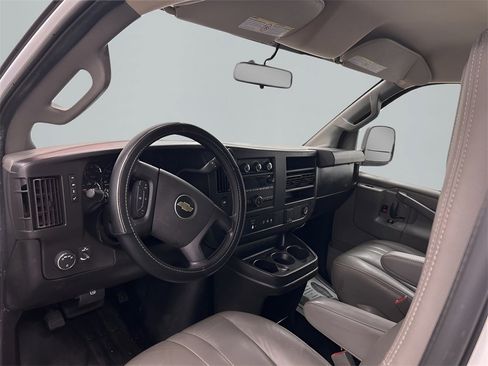 Used 2020 Chevrolet Express 2500 w/ Driver Convenience Package image 10