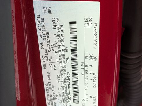 Used 2021 Ford Escape SE w/ Cold Weather Package image 34