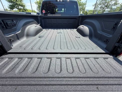 New 2026 RAM 2500 Limited AWD/4WD image 8