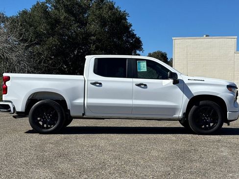 Certified 2022 Chevrolet Silverado 1500 Custom w/ LPO, Dark Essentials Package image 3